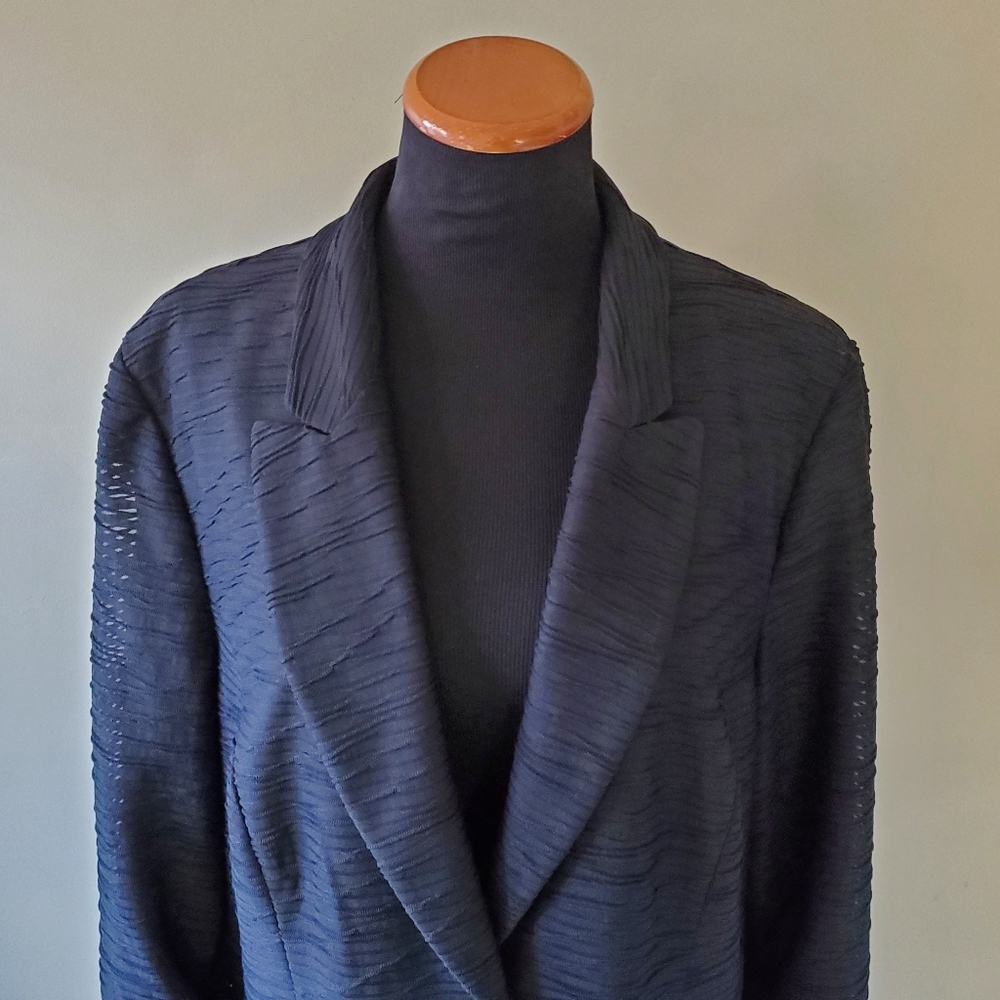Chico's XL Modern Contemporary Whimsigoth Romantic Illusion Sleeve Blazer - Picture 8 of 14